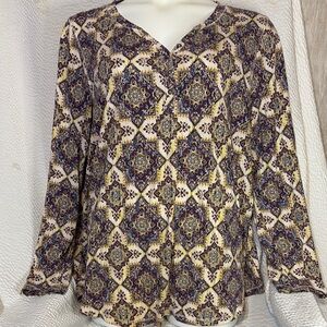Relativity Brown Graphic Blouse with Relaxed Fit and Mandarin Collar